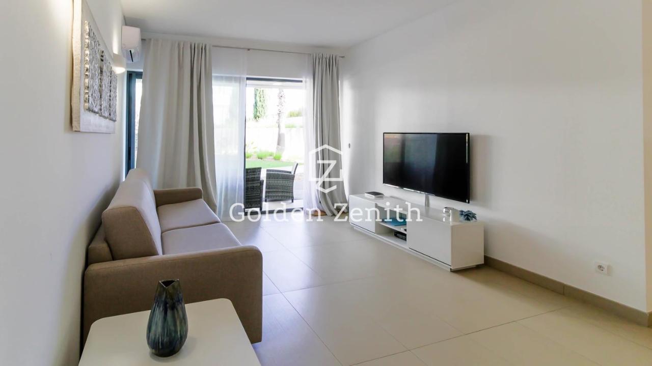 Cavalo Preto Luxury Beach Apartment By Golden Zenith Quarteira Extérieur photo