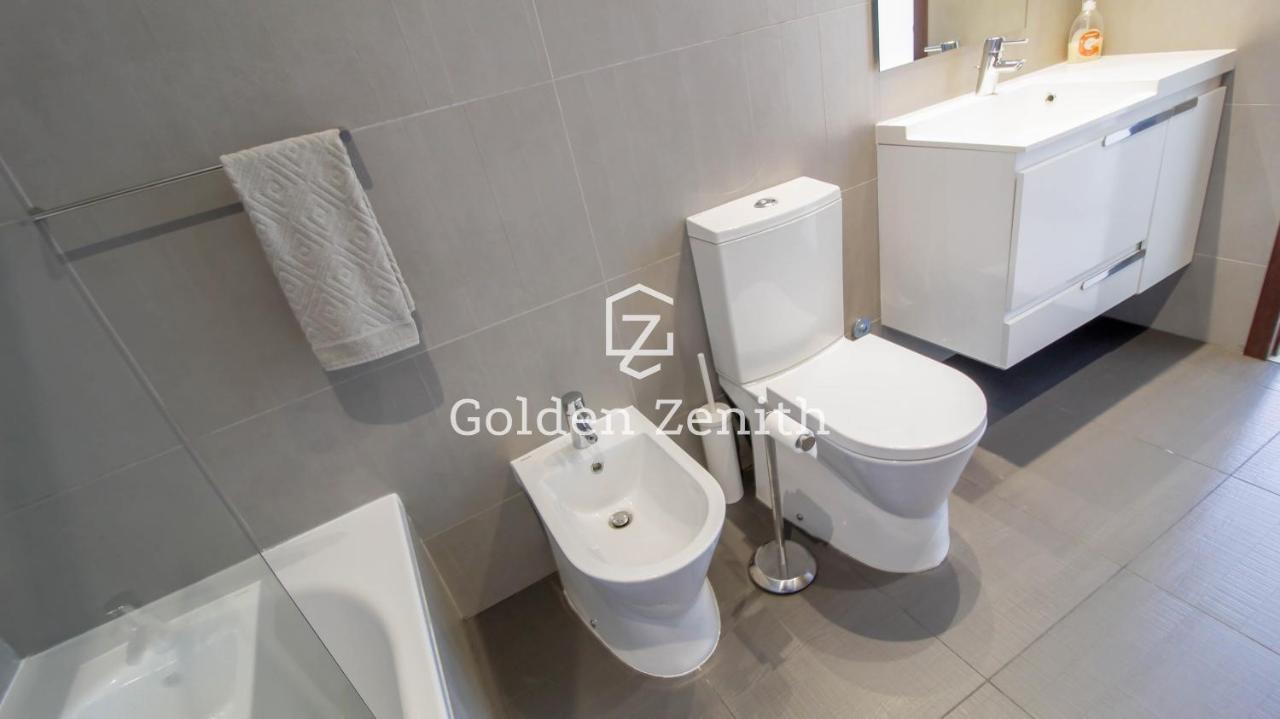 Cavalo Preto Luxury Beach Apartment By Golden Zenith Quarteira Extérieur photo
