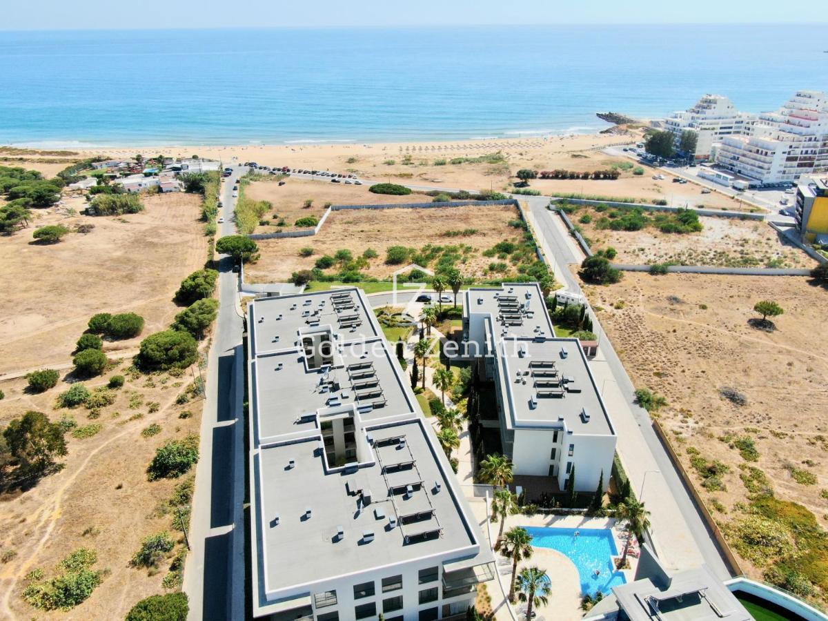 Cavalo Preto Luxury Beach Apartment By Golden Zenith Quarteira Extérieur photo
