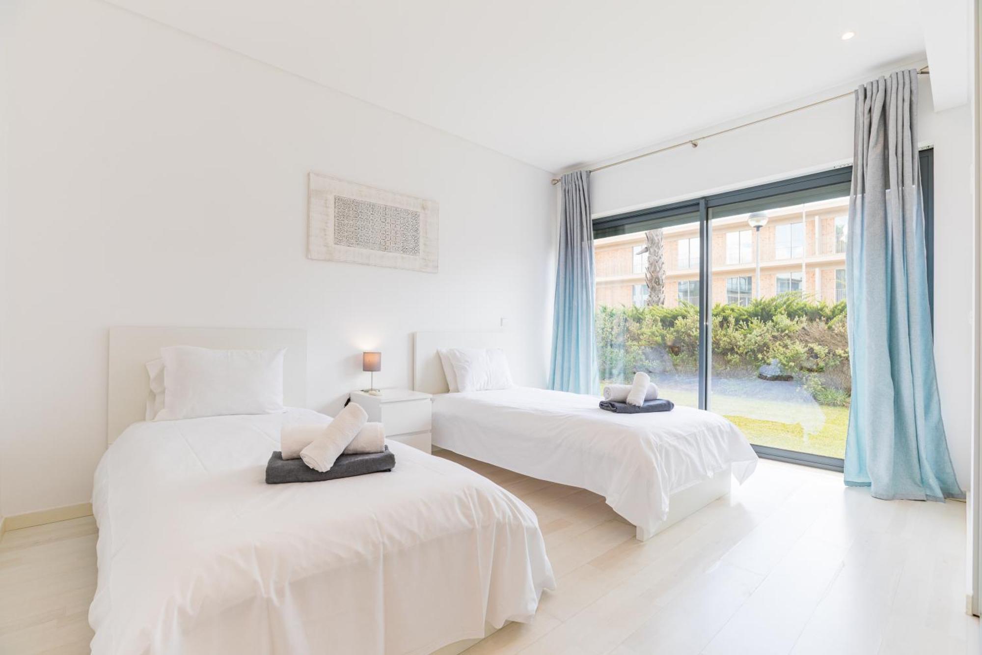 Cavalo Preto Luxury Beach Apartment By Golden Zenith Quarteira Extérieur photo
