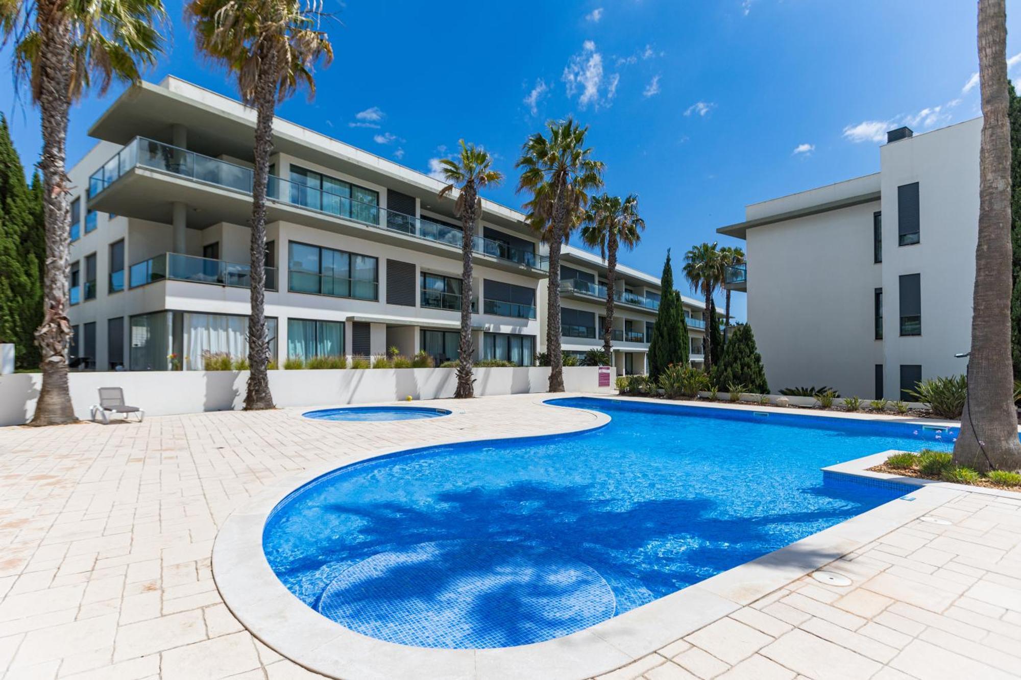 Cavalo Preto Luxury Beach Apartment By Golden Zenith Quarteira Extérieur photo