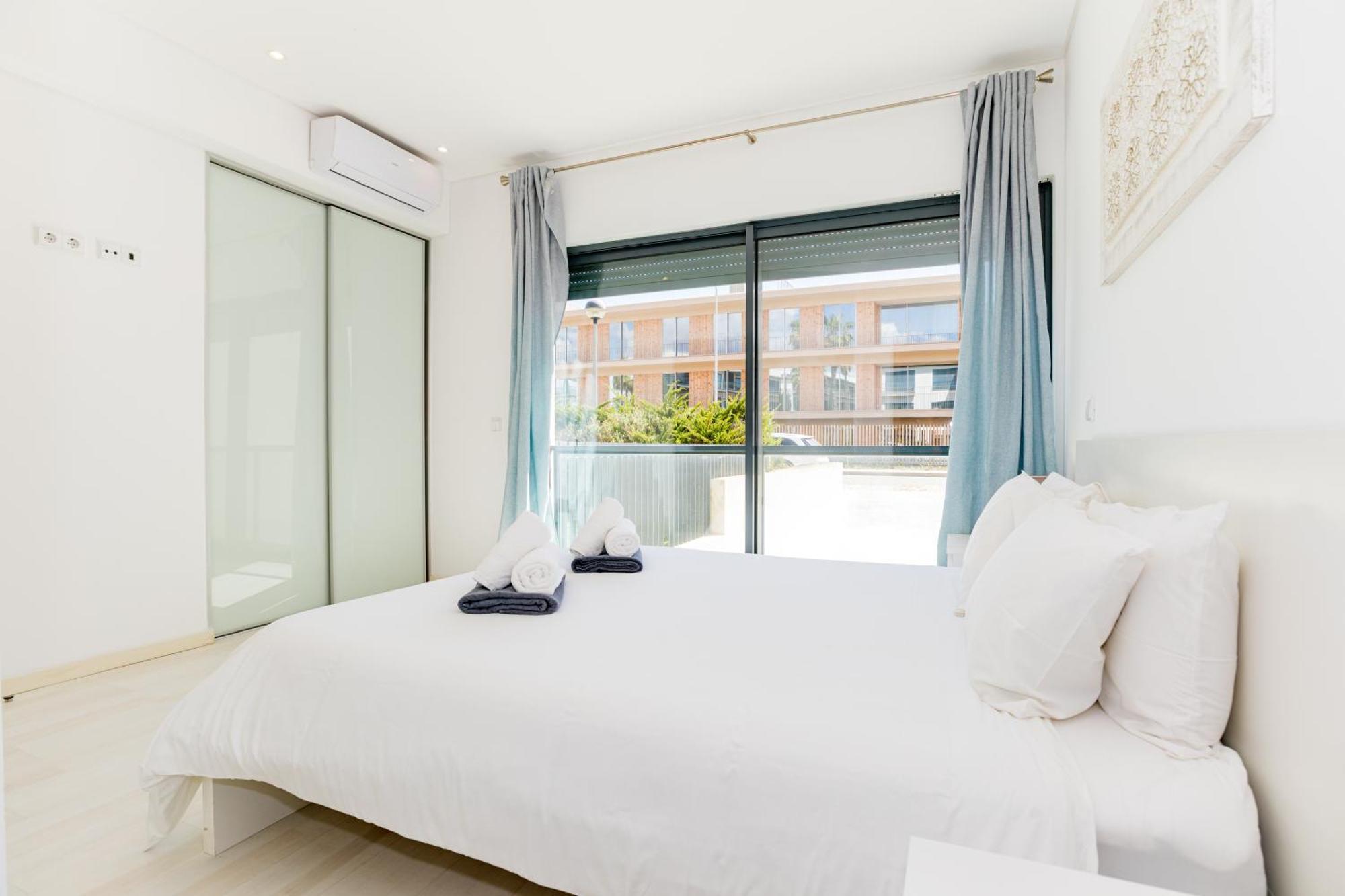 Cavalo Preto Luxury Beach Apartment By Golden Zenith Quarteira Extérieur photo